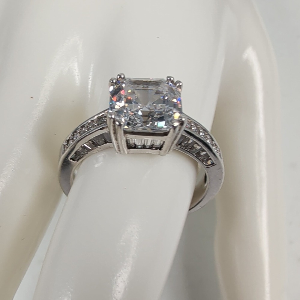 925 Sterling Silver Radiant Cut CZ Engagement Fashion Ring Size 10.25 6.2g - Picture 6 of 12